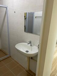Blk 285A Toh Guan Road (Jurong East), HDB Executive #445588621